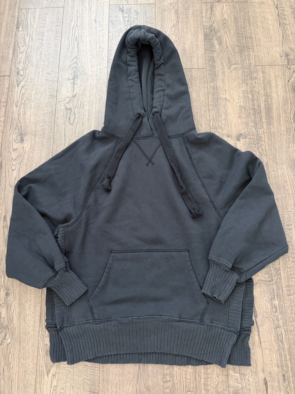 American Eagle Outfitters Dusty Grey/Black Pullover Hoodie